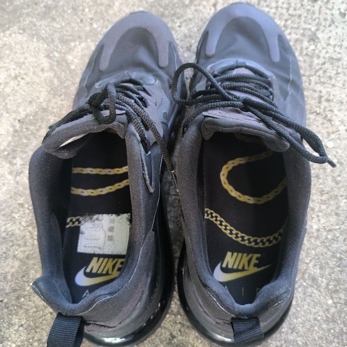 Кросівки Nike Air Max 270 React Black/Oil Grey