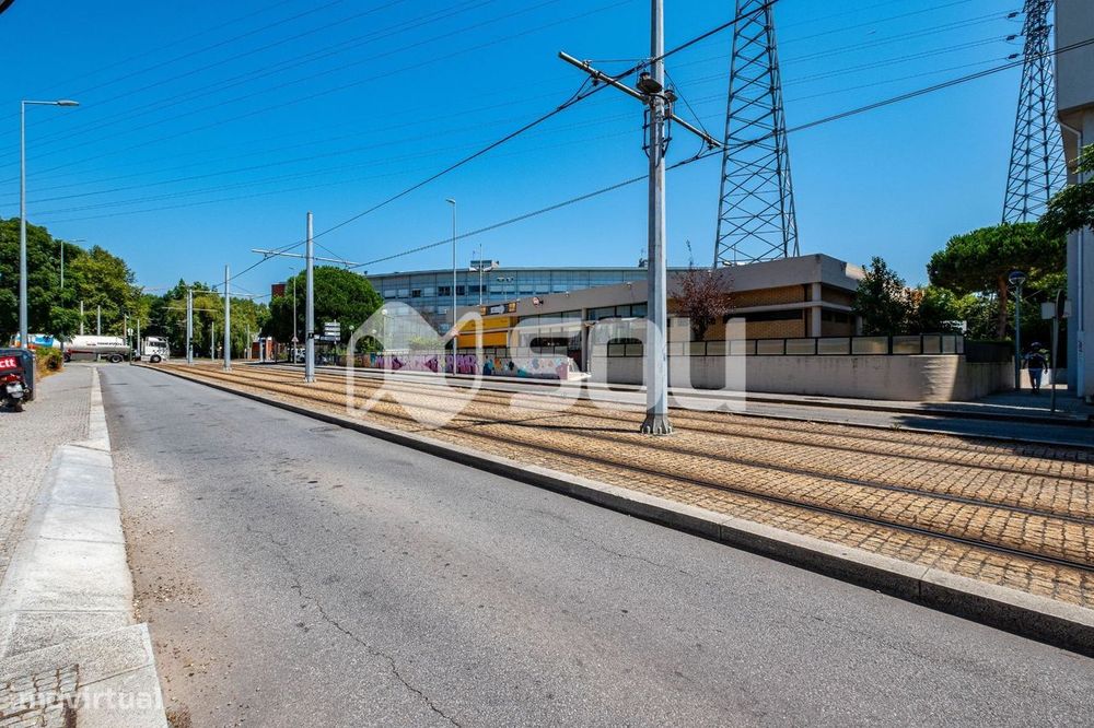 Restaurante/Bar na Senhora da Hora em frente ao metro