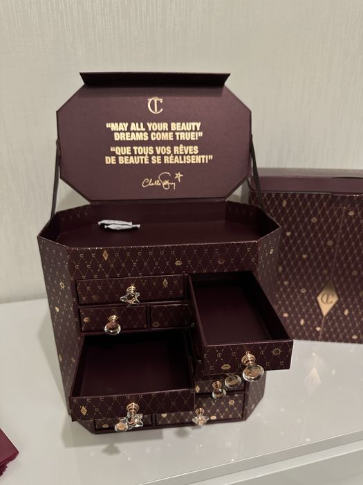 Бокс шкатулка от адвент календаря Charlotte Tilbury