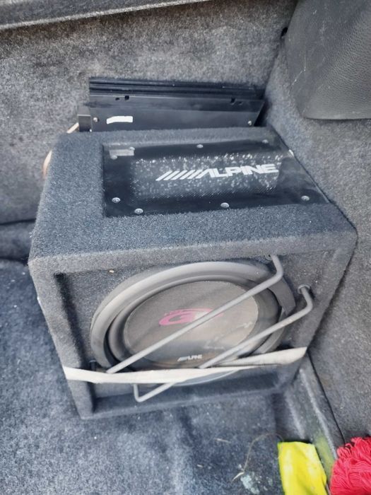 Subwoofer + Amplificador