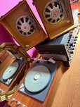gramofon Tesla ARZ 572