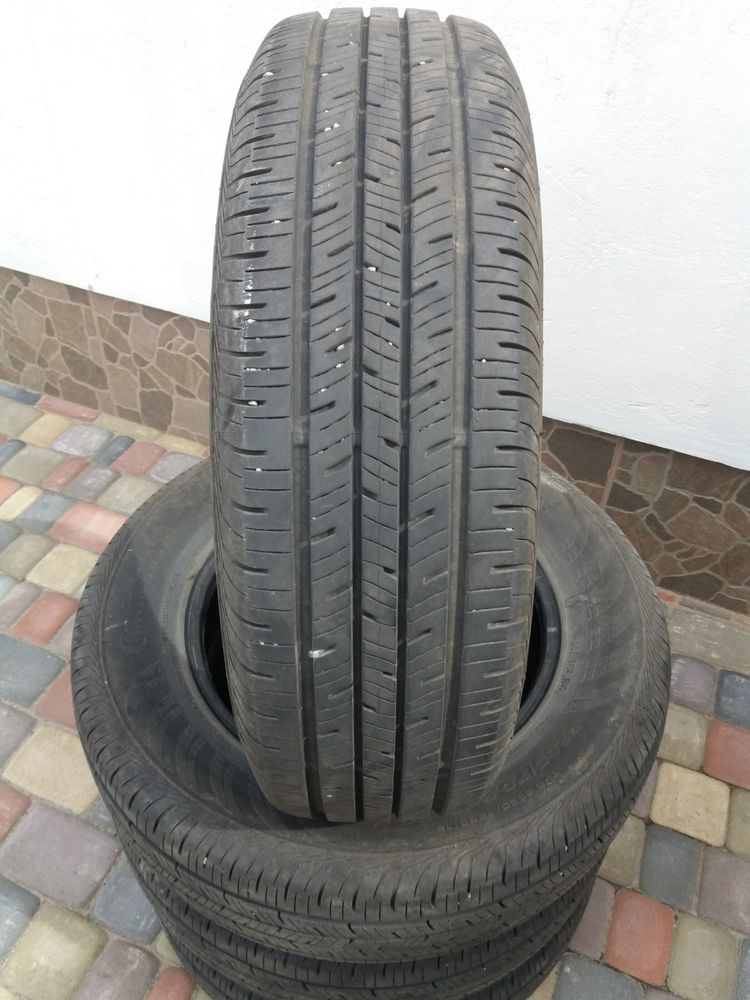 Коплект Гуми 205/70 R16