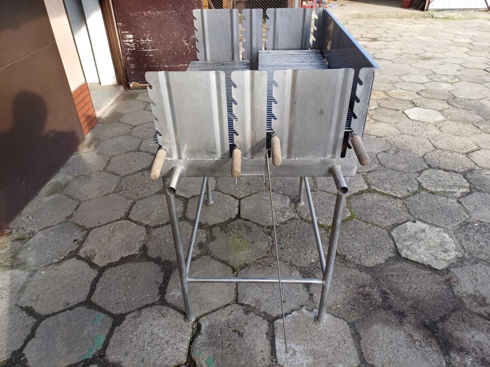 Duży grill węglowy
