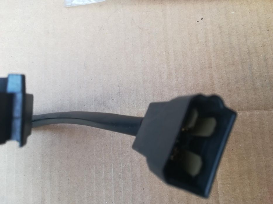 Fiat 126p Kostka stacyjki nowa fabrycznie 3 piny stary typ