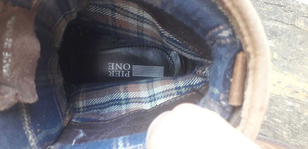 Шкіряні чоловічі боти Pier One