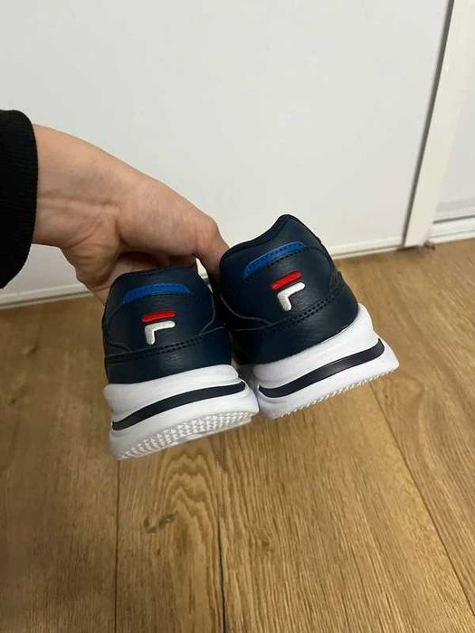 !Wyprzedaż! Nowe granatowe buty Fila 36