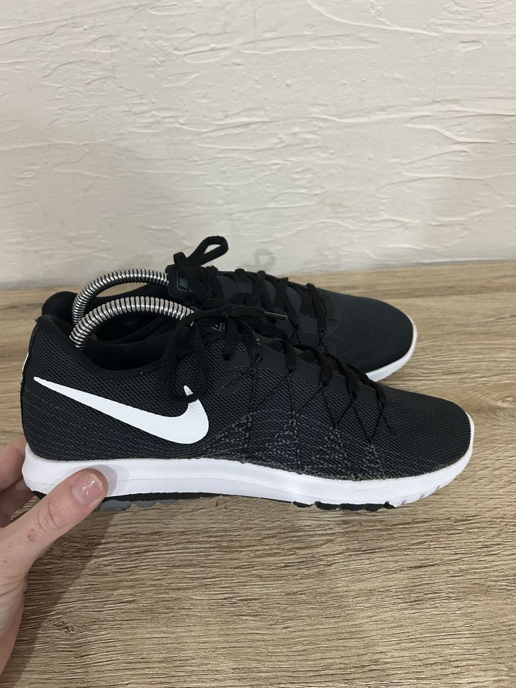 Nike Fury 2 rozmiar 38