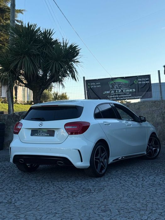 Mercedes-Benz A180