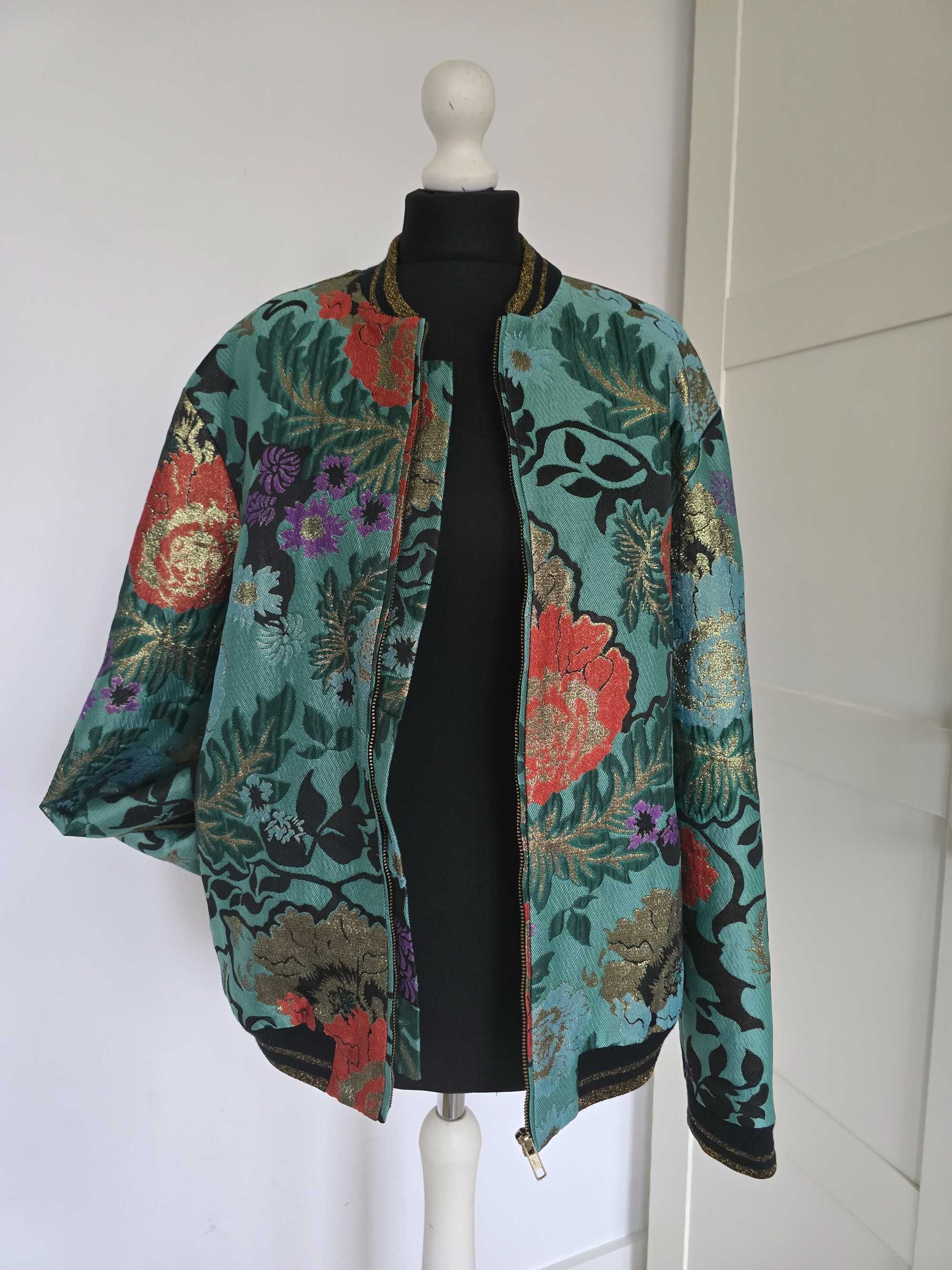 Kurtka bomber oversize kwiaty zlote elementy