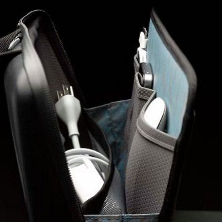 Захисний чохол-сумка Thule Gauntlet Attaché для MacBook Pro/Air 13"