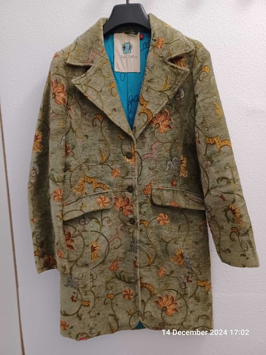 Casaco mulher, marca LAGA, novo