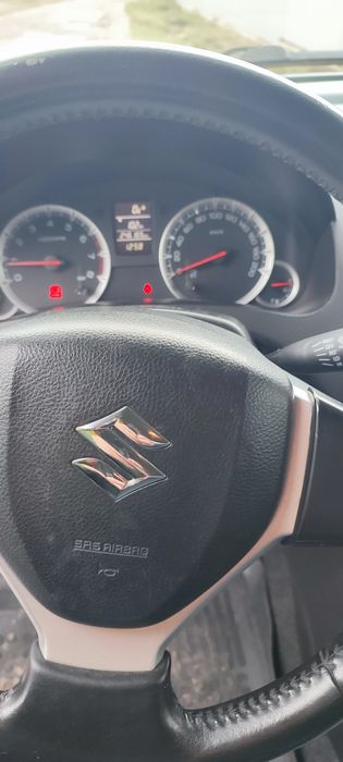 Suzuki swift 4*4 2011