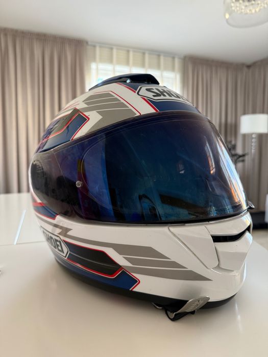 Kask motocyklowy Shoei