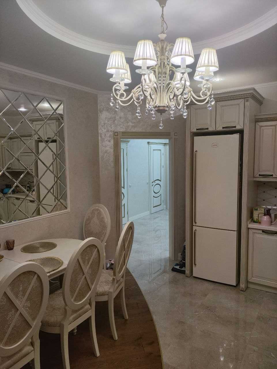 Продаж 3к квартири з люксовим ремонтом в районі Боздош