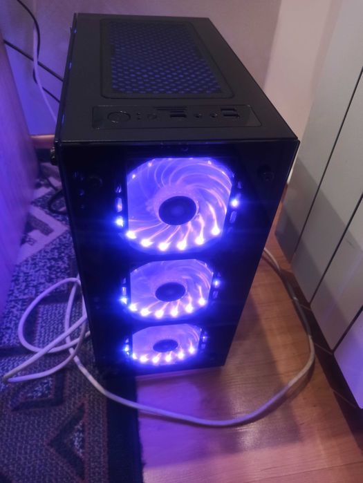 komputer gamingowy midi tower rgb led ibox passion v4 z pilotem