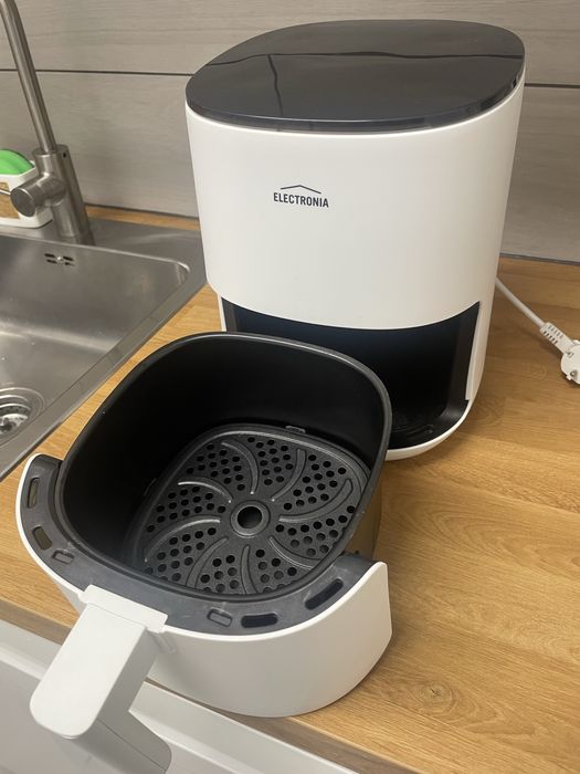 Air fryer electronia 4L