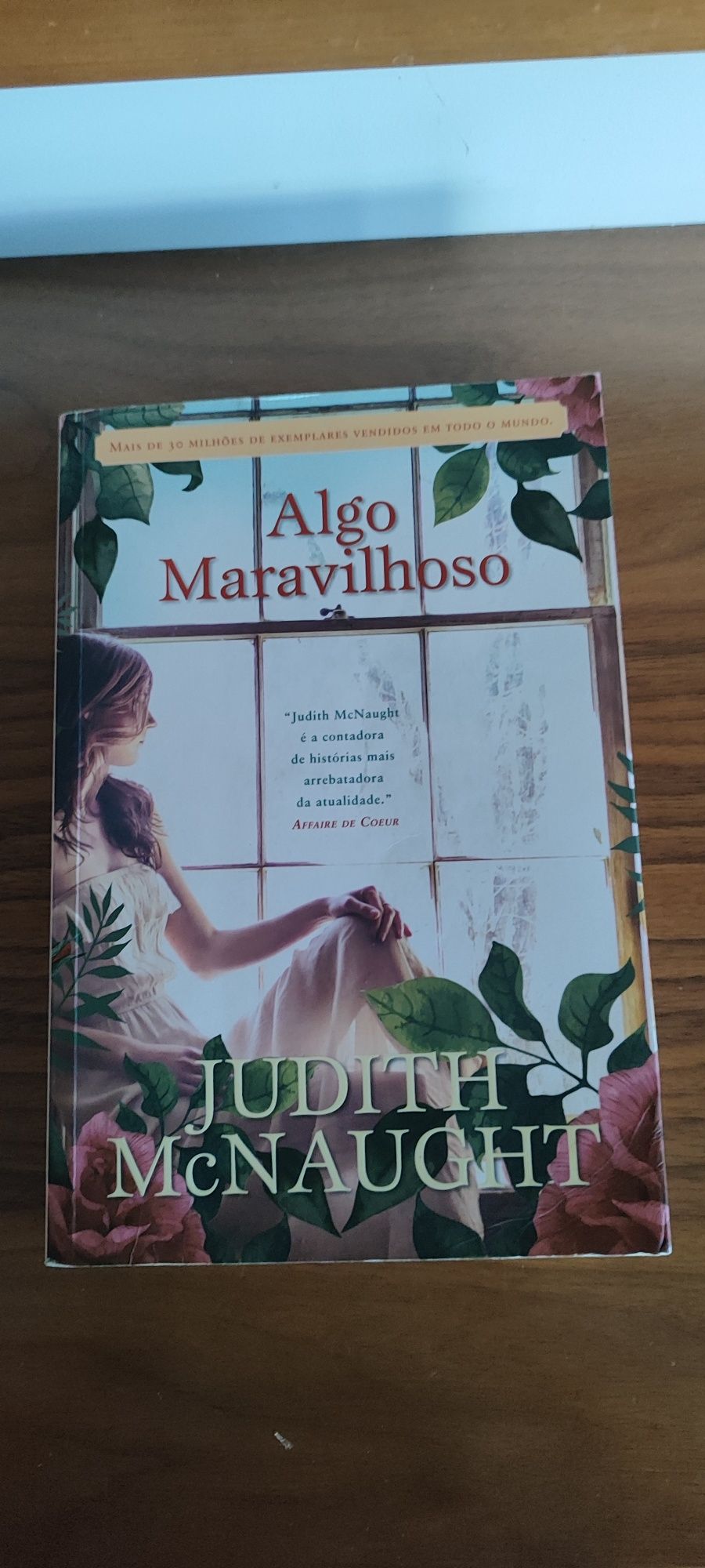 Livro Algo Maravilhoso