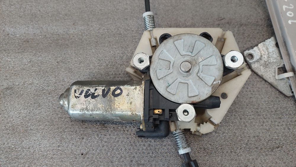 Elevador vidros frente direito VOLVO V40 Combi (VW)