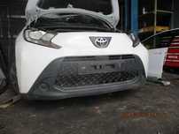 Aygo X 22-24 ćwiartka przednia L / P