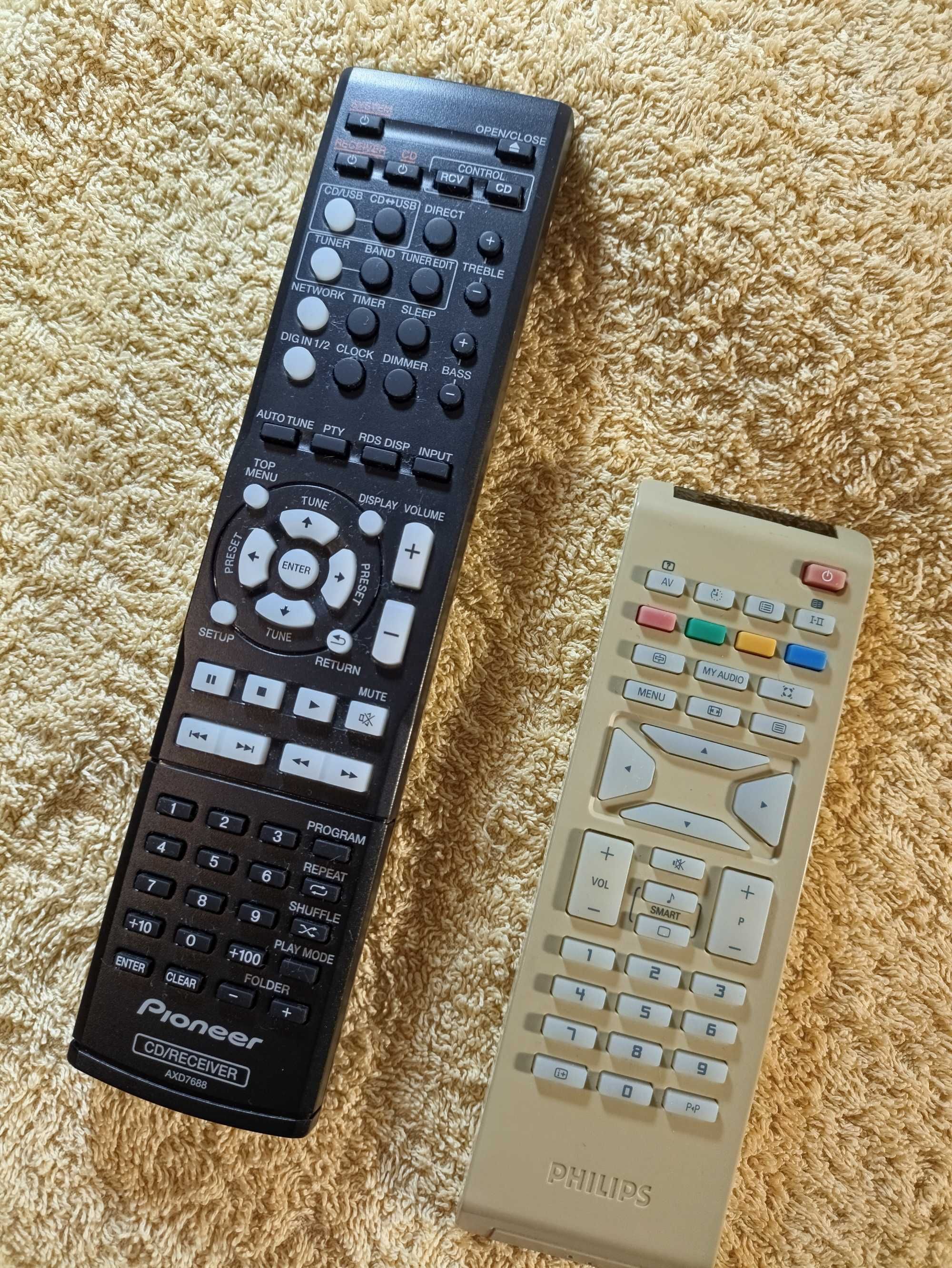Pilot Pioneer AXD7688, pilot do telewizij Philips Smart TV 
oryginalny