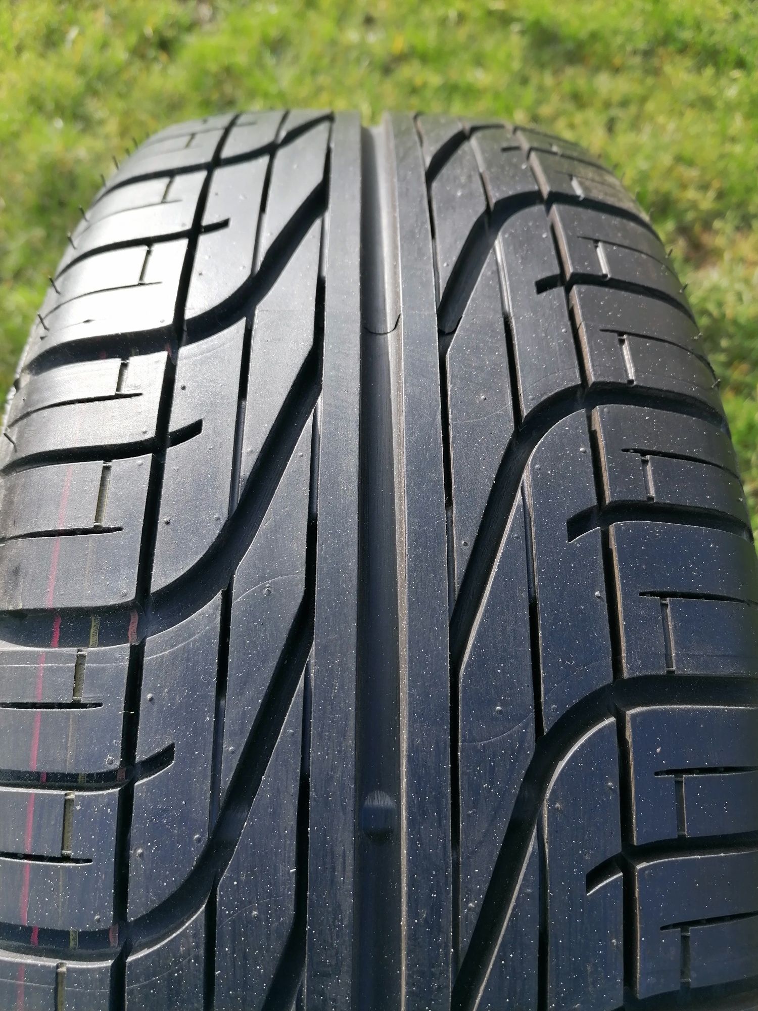 (Nr.18) Opona letnia 195/50 R15 PIRELLI P6000