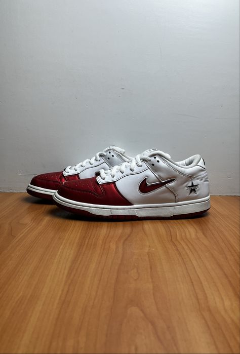 Кроссовки Supreme Nike SB Dunk Low Jewel Swoosh размер 41 оригинал air