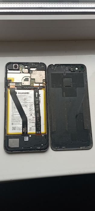 На запчасти Huawei y6 2018