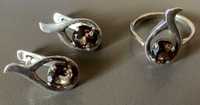 Серебряные серьги и кольцо 925 пробы 17,5 размер с дымчатым кварцем