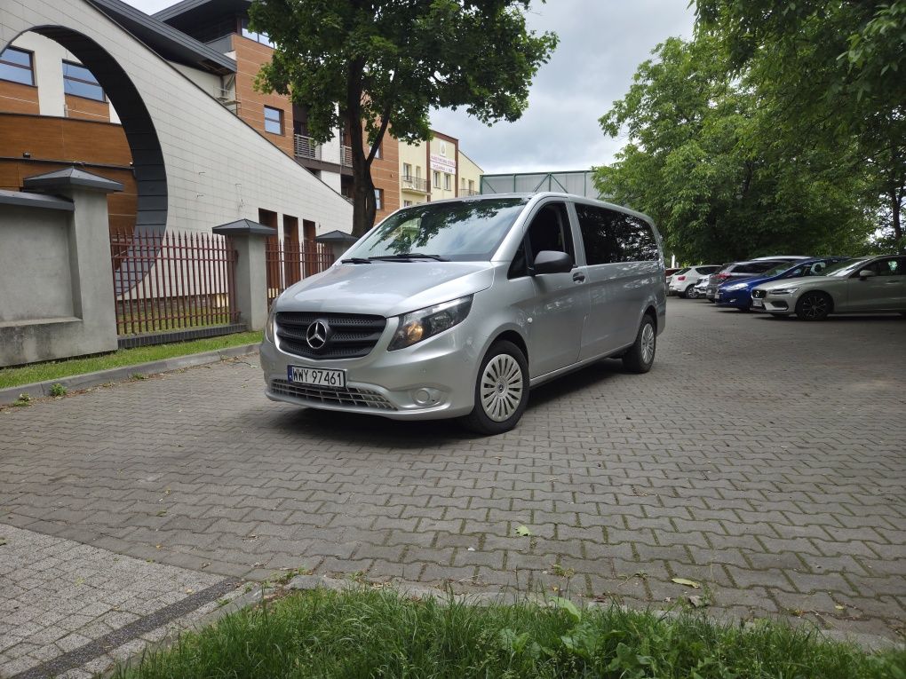 Wynajem Mercedes-Benz Vito W447 9-osobowy