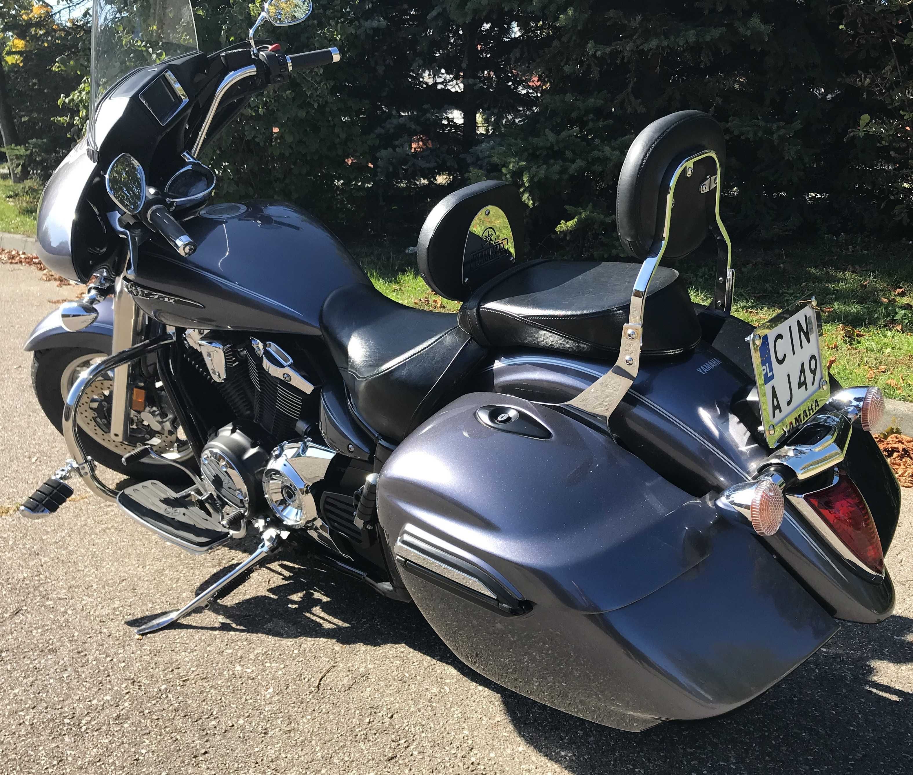 Yamaha XVS MIDNIGHT STAR 1300 Deluxe