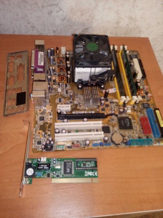 Комплект материнская плата процессор 2 ядра 3-4Гб ОЗУ