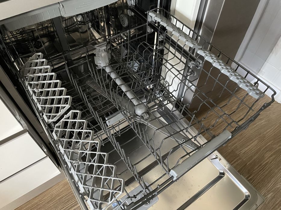 Maquina de Lavar Loiça Becken BDW2745 IX