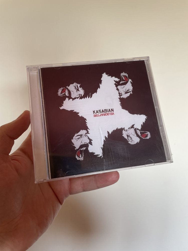Музичний CD диск Kasabian - Velociraptor! CD