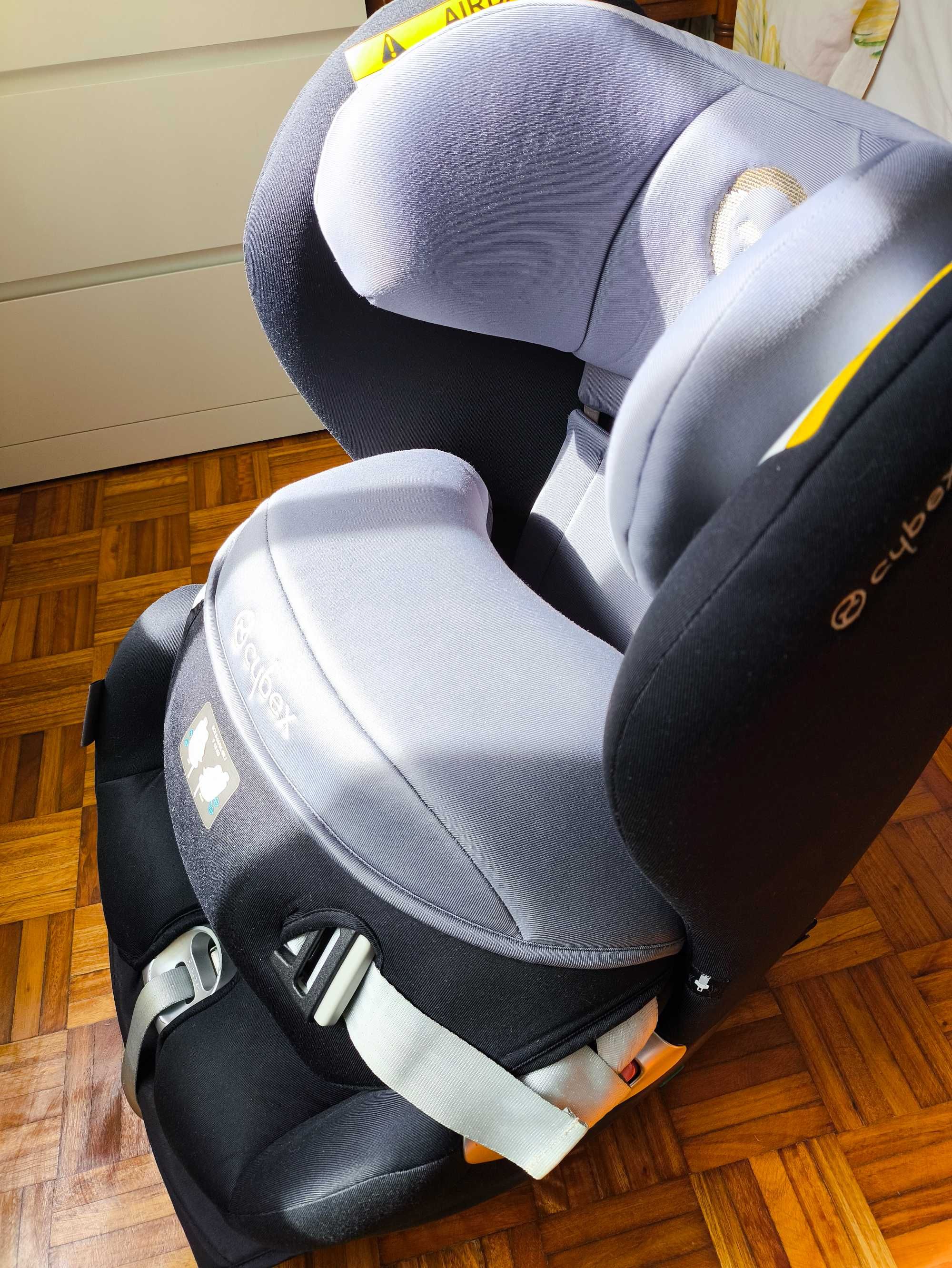 Cadeira Auto Cybex  modelo SIRONA