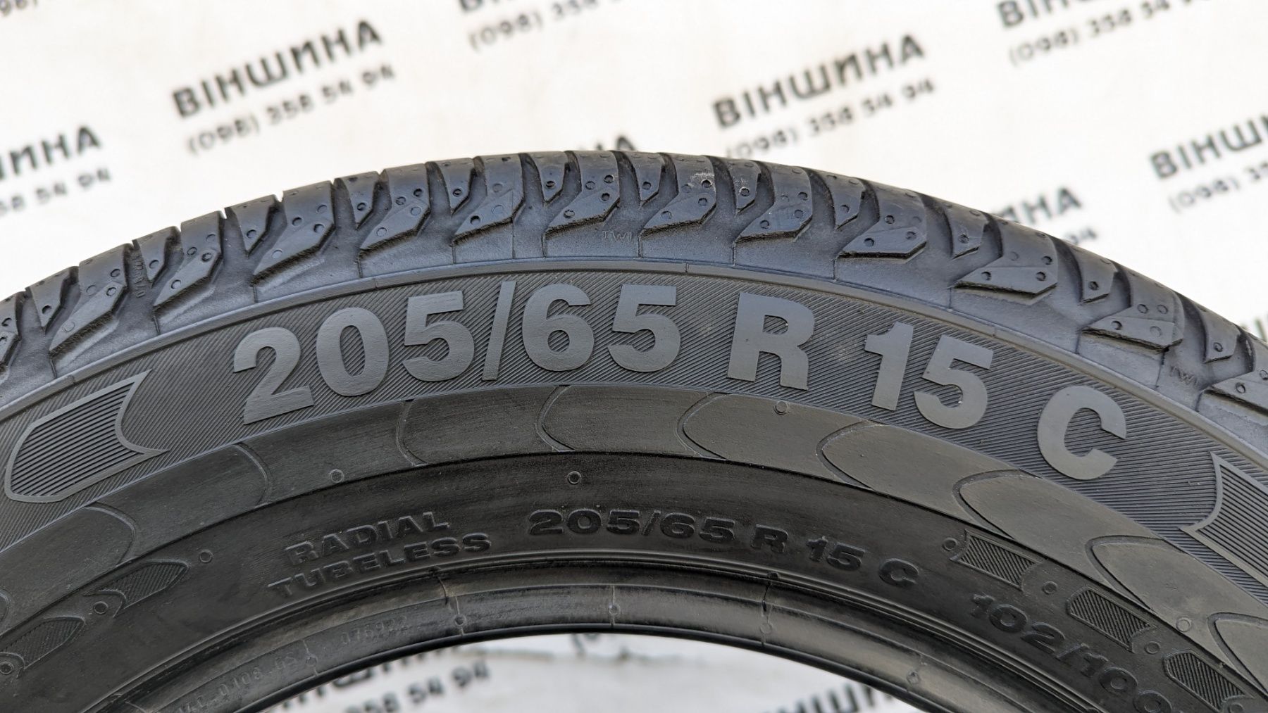 Шини 205/65 R 15C Continental Vanco 2. Літо пара. Колеса склад.