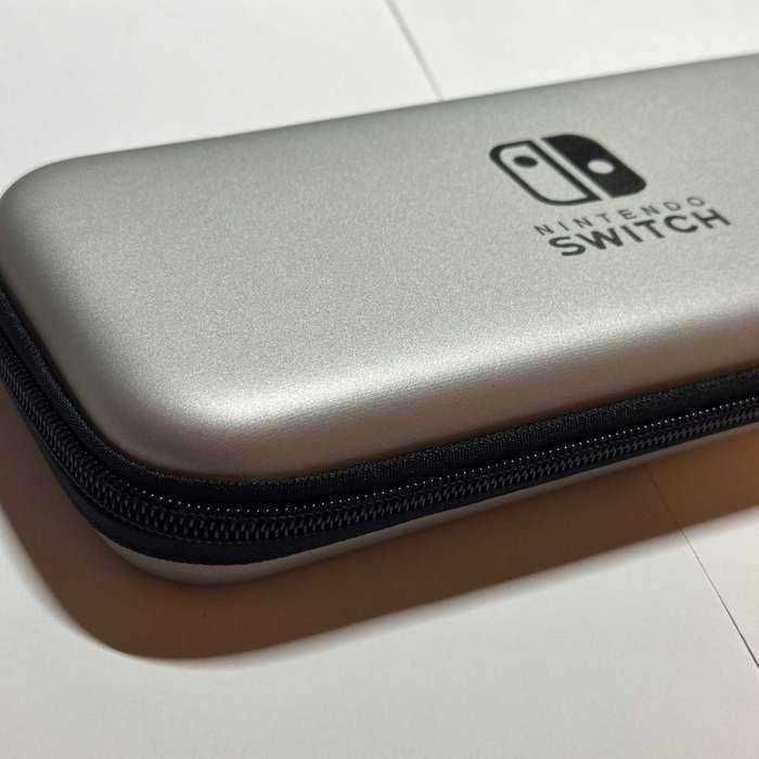 Etui na Nintendo Switch Srebrny futerał case kejs obudowa schowek