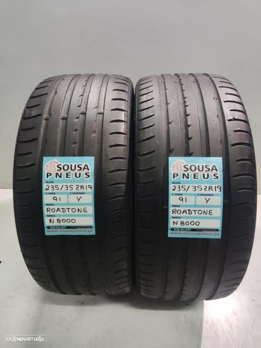 2 pneus semi novos 235-35r19 roadstone - oferta dos portes