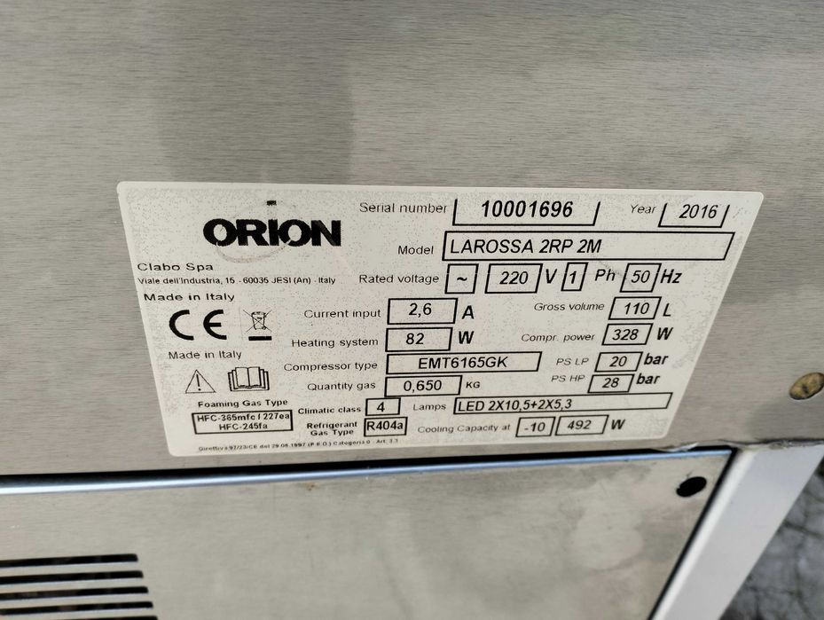 Witryna chłodnicza gastronomiczna do ciast ORION