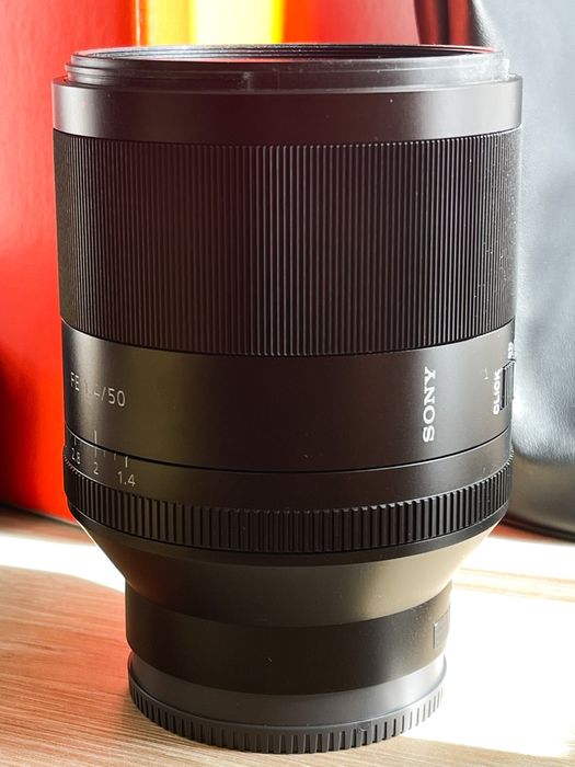 Sony FE 50mm f/1.4 ZA Planar