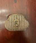 Porta moedas em prata antigo, interior com três divisórias forradas