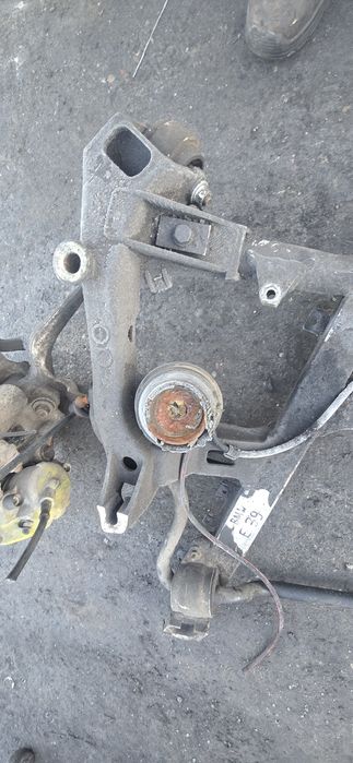 Sanki przednie zawieszenie BMW E39