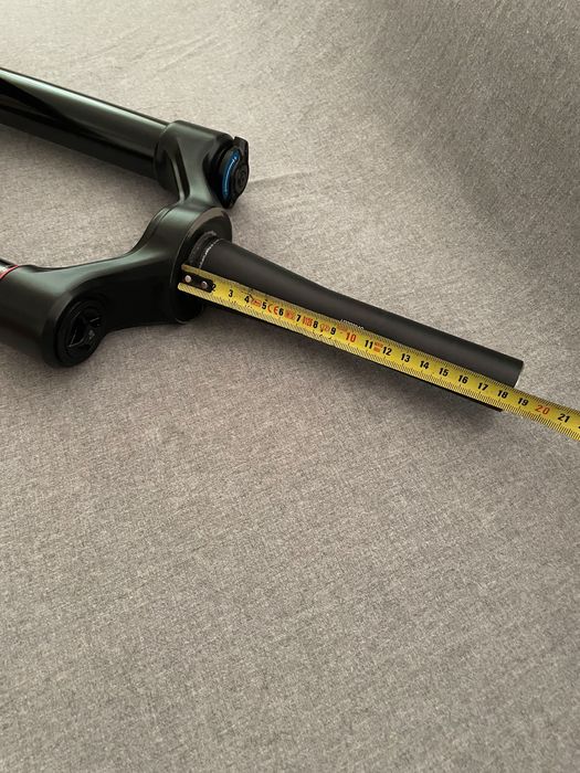 RockShox Domain RC 29” 180mm