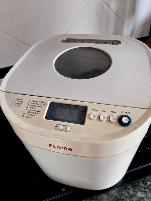 Máquina de fazer Pão e Bolos