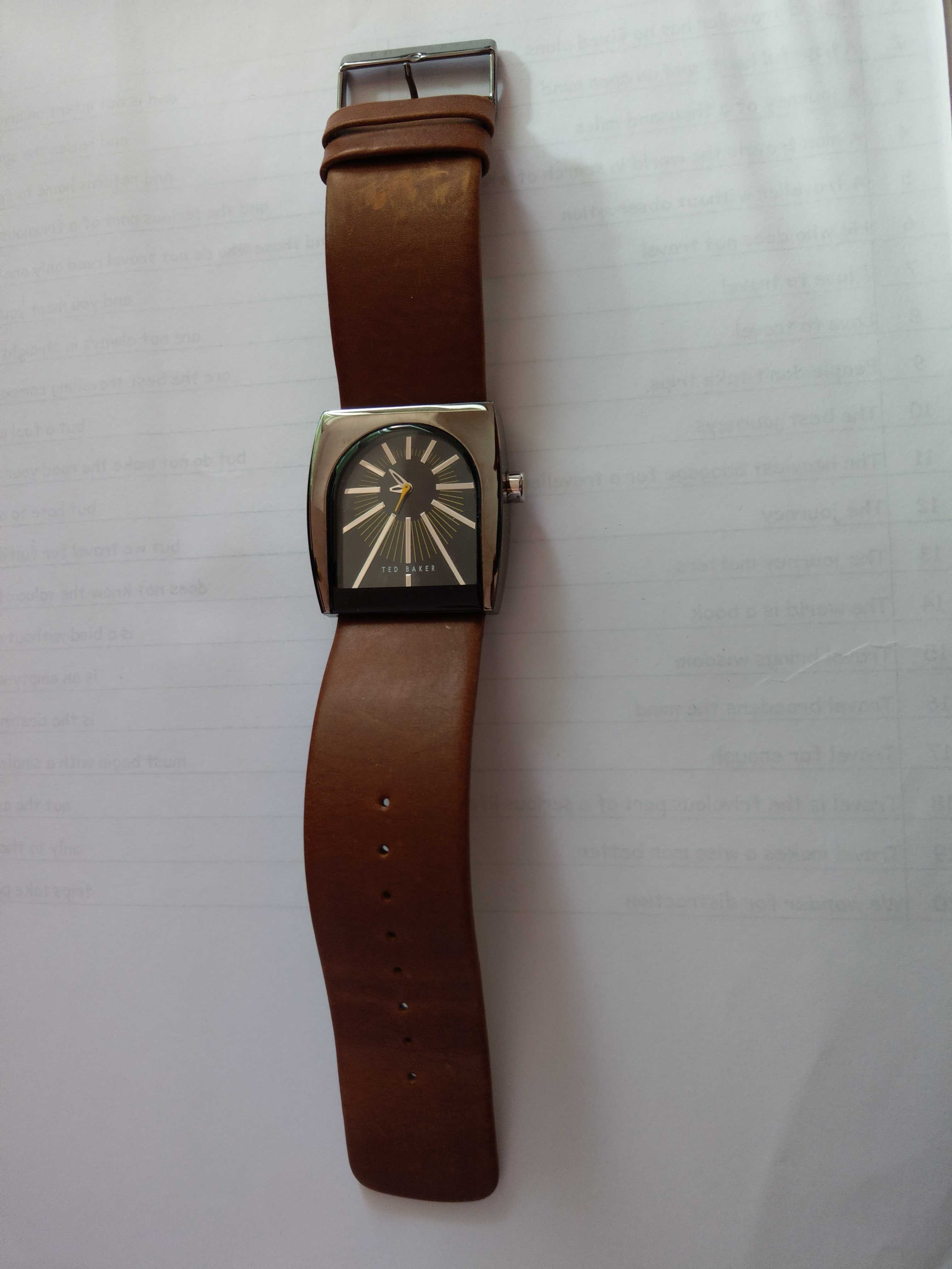 Zegarek Ted Baker TB223YL - Elegancja w Rękach!