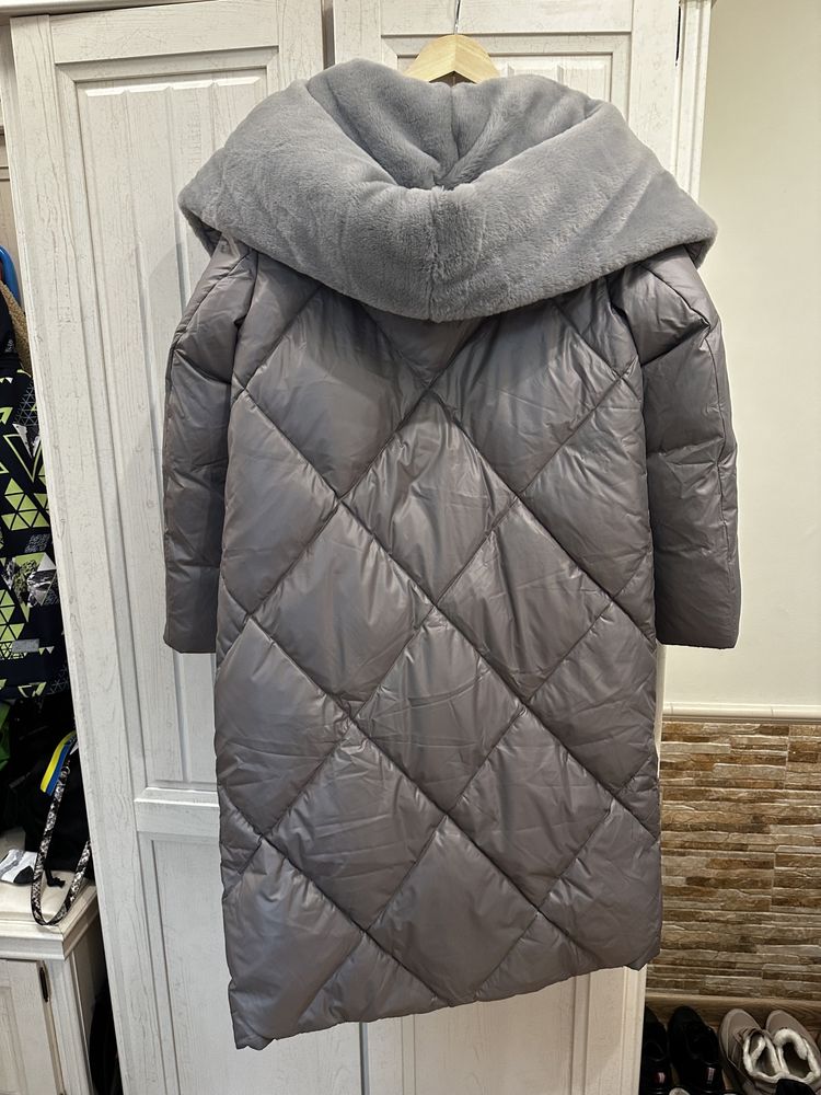 Теплая зимняя куртка 44 р