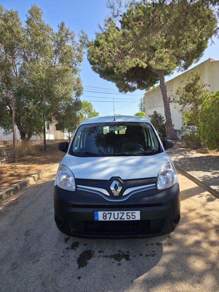 Renault Kangoo Maxi 3 lugares