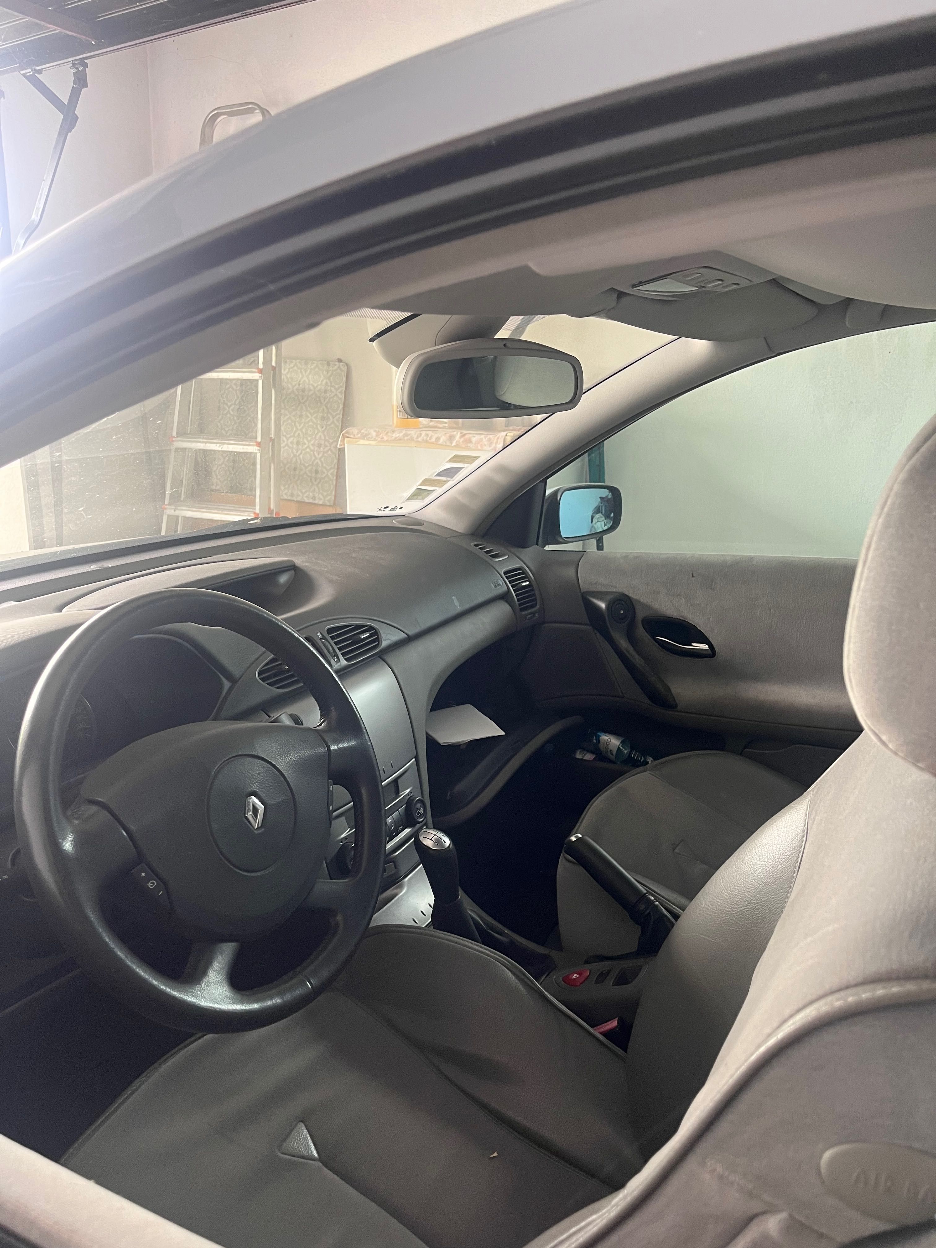 Carro Renault Laguna