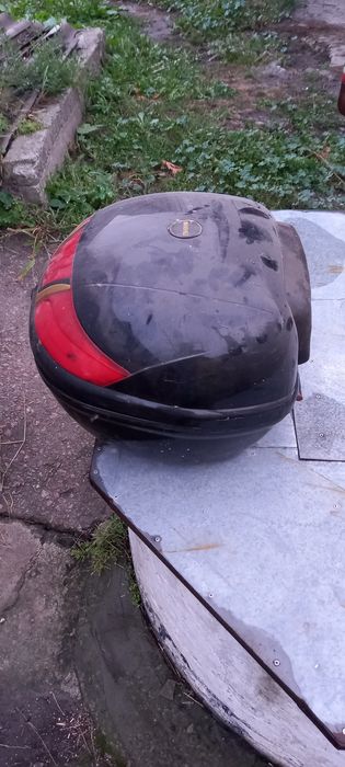 Багажник для мопеда . Кофр