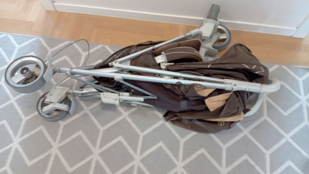 Cybex Callisto wózek spacerowy parasolka brązowy pełna rączka