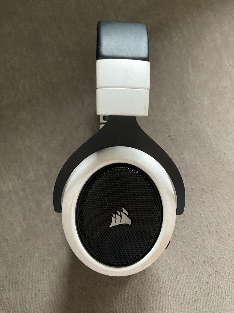 Słuchawki Corsair HS70 wireless